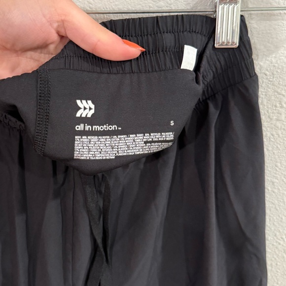 All In Motion Flowy Shorts - Picture 3 of 3